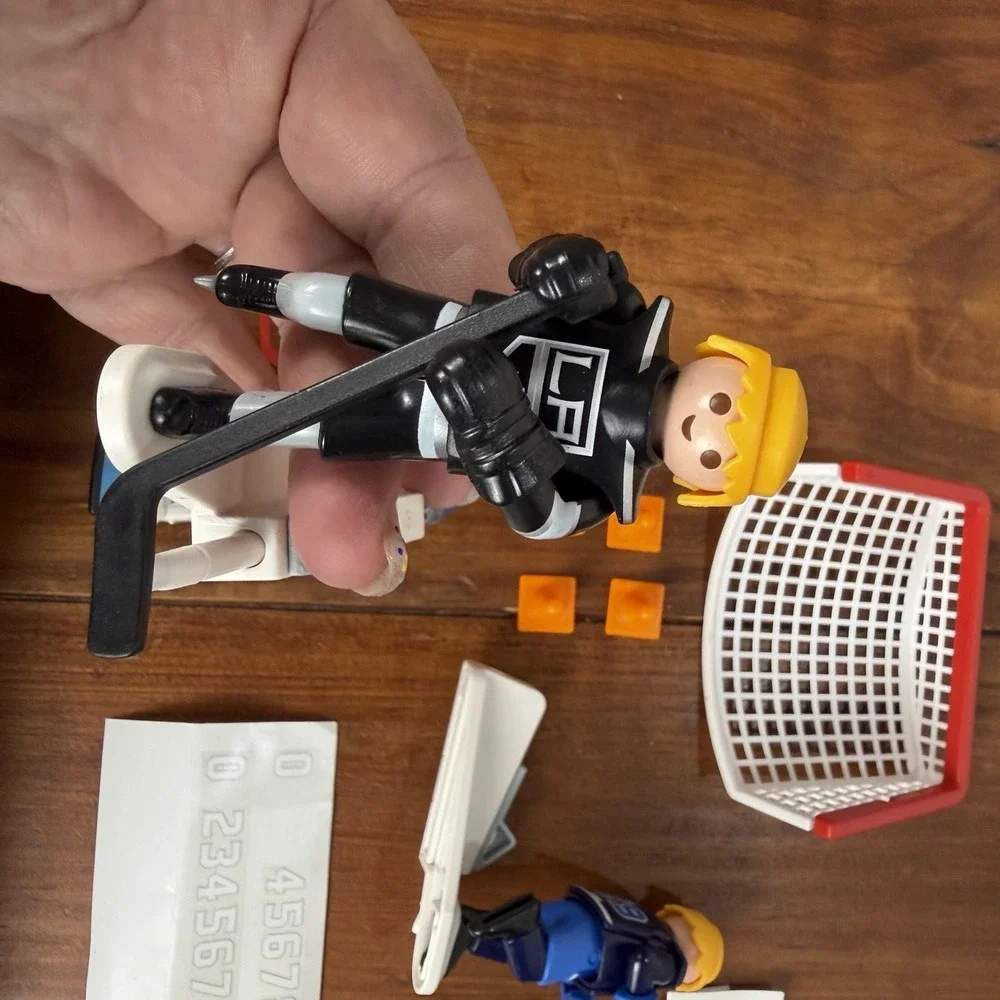 Playmobil NHL Shootout Carry Case 9177 Ice Hockey Net Figures Sticker Lot READ